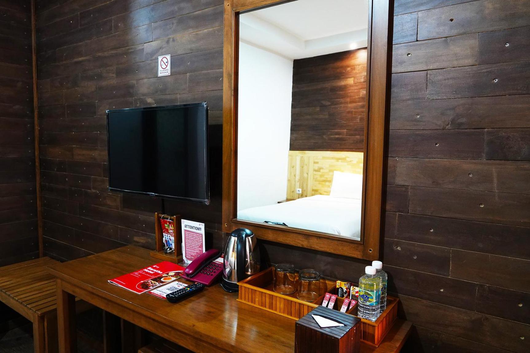 Baratha Hotel & Resto Bondowoso Zewnętrze zdjęcie