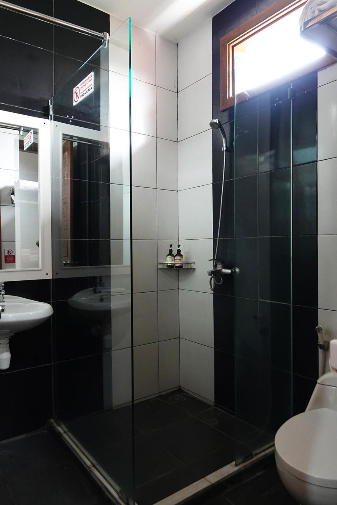 Baratha Hotel & Resto Bondowoso Zewnętrze zdjęcie