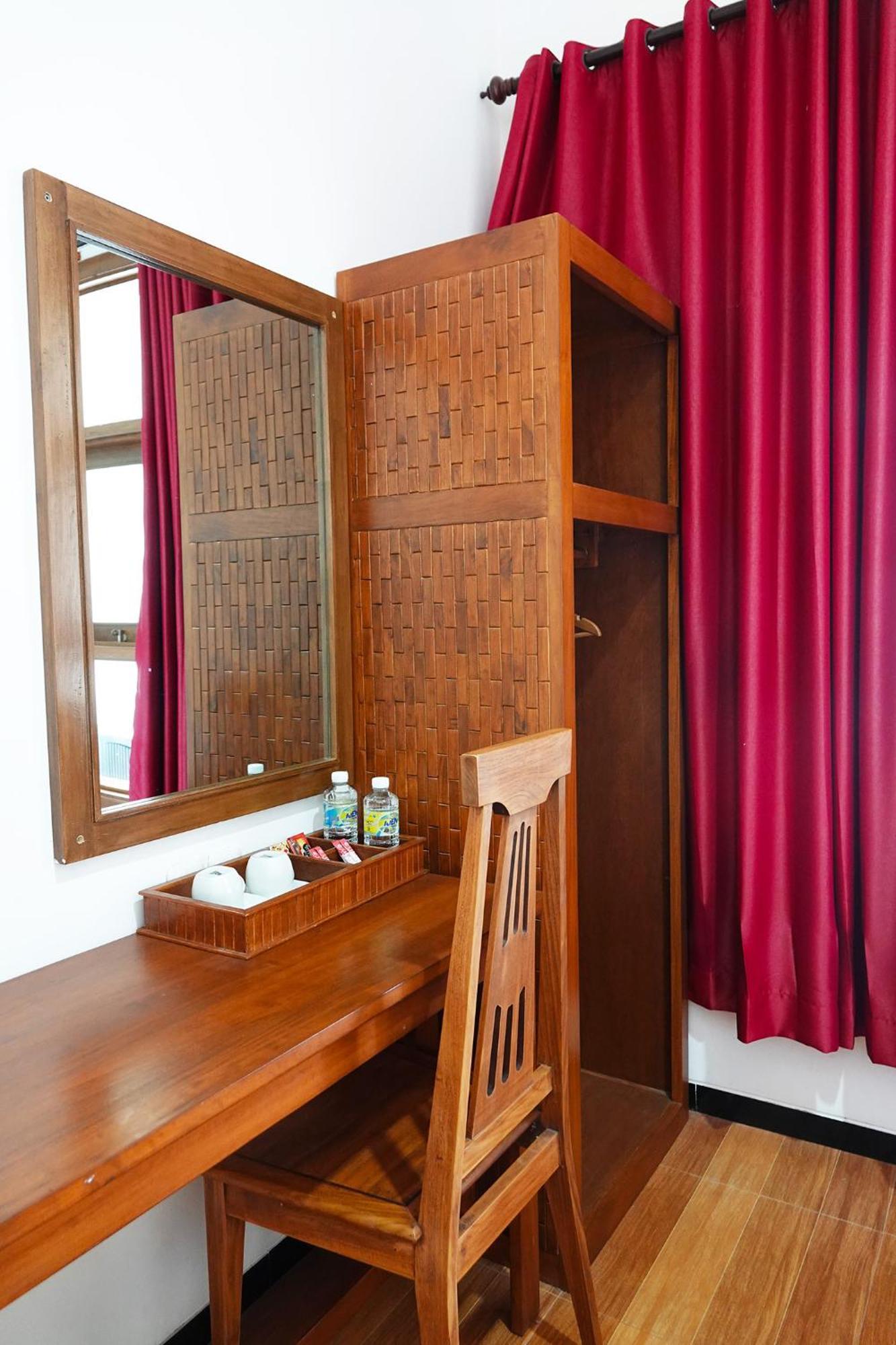 Baratha Hotel & Resto Bondowoso Zewnętrze zdjęcie