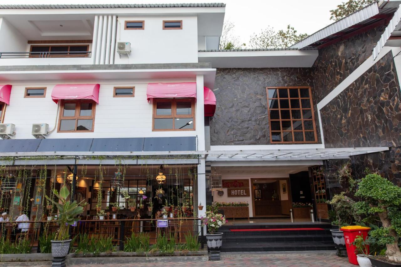 Baratha Hotel & Resto Bondowoso Zewnętrze zdjęcie