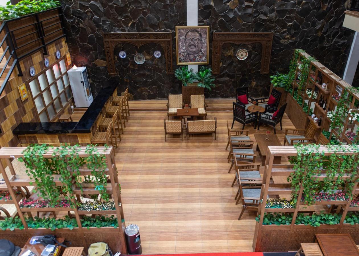 Baratha Hotel & Resto Bondowoso Zewnętrze zdjęcie
