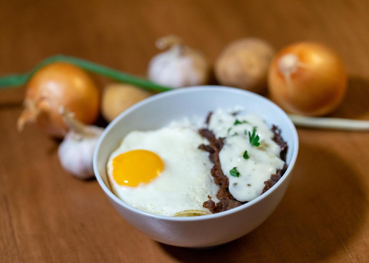Baratha Hotel & Resto Bondowoso Zewnętrze zdjęcie