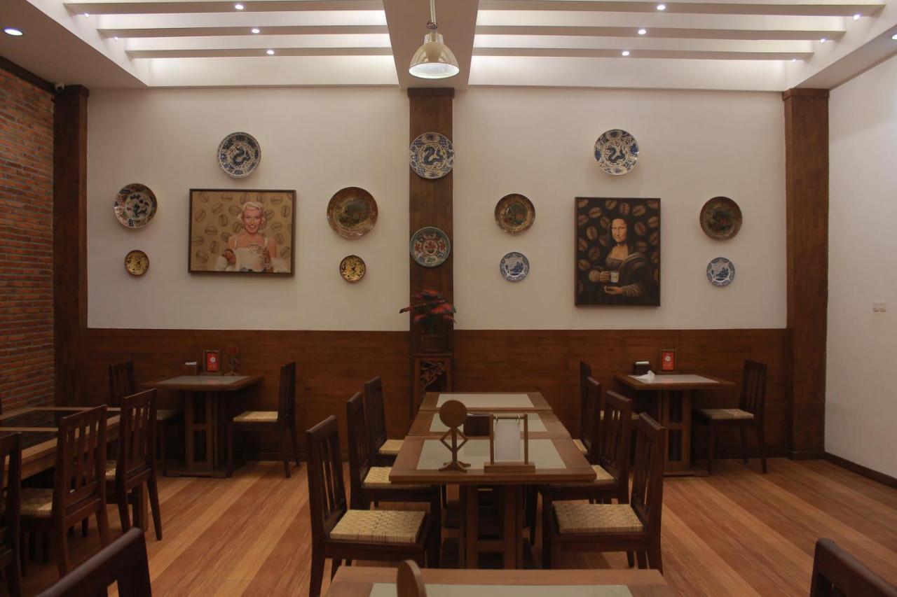 Baratha Hotel & Resto Bondowoso Zewnętrze zdjęcie