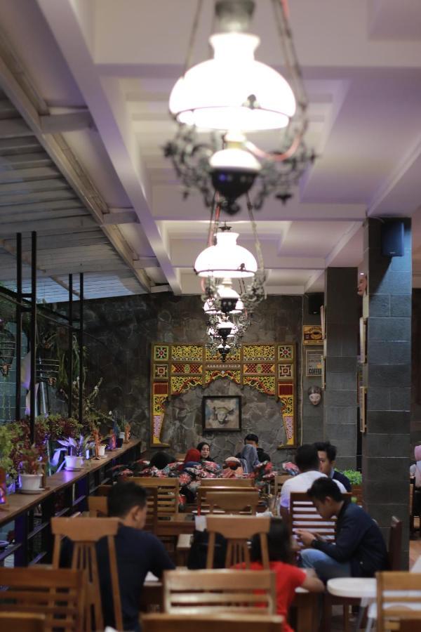 Baratha Hotel & Resto Bondowoso Zewnętrze zdjęcie